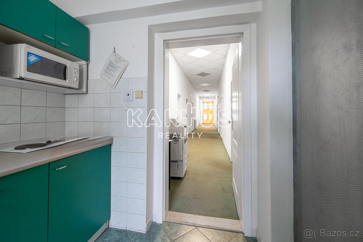 Pronájem kanceláří (173m2), na ulici Škrobálkova, Ostrava-Ku - 19