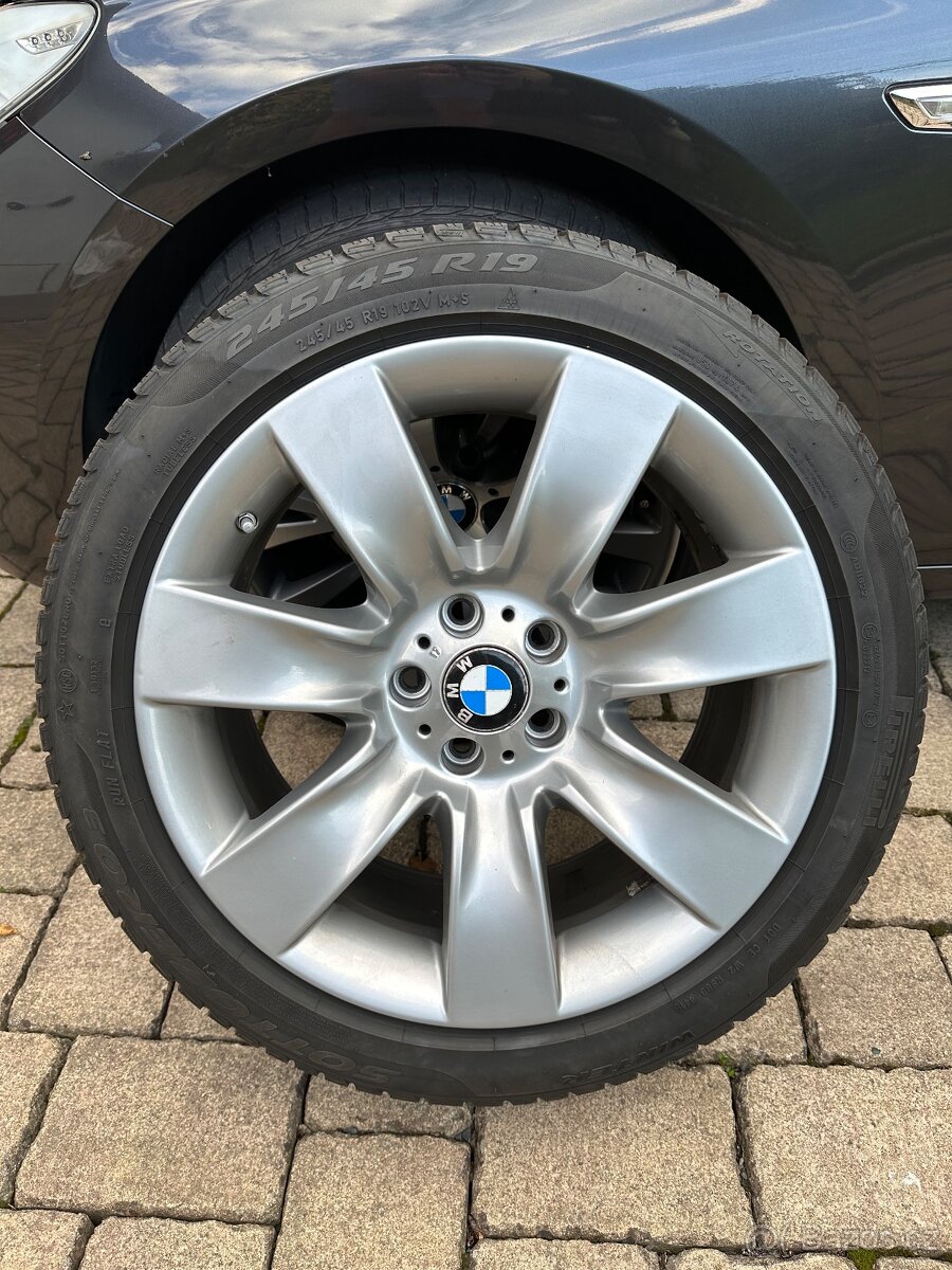 BMW 530d GT xDrive 2012 výborný stav - 19