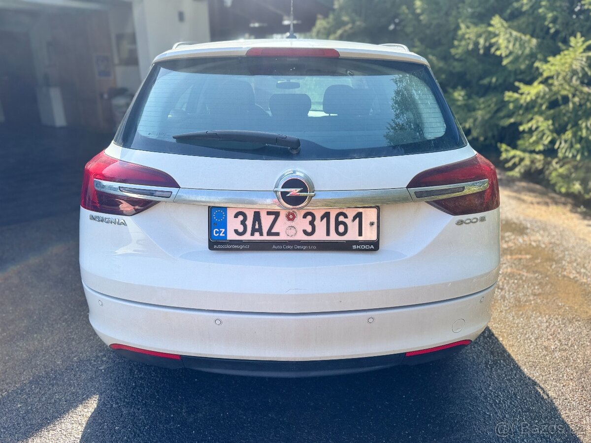 Opel Insignia SPORTS TOURER SW - 19
