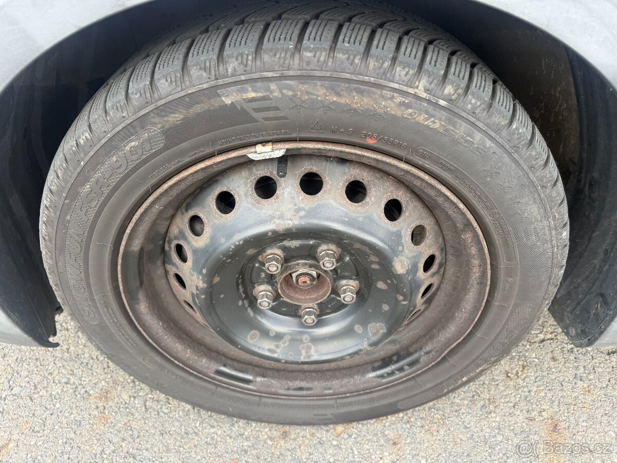 Honda Civic 1,8 VTEC 1.majitel najeto 107000 km - 19