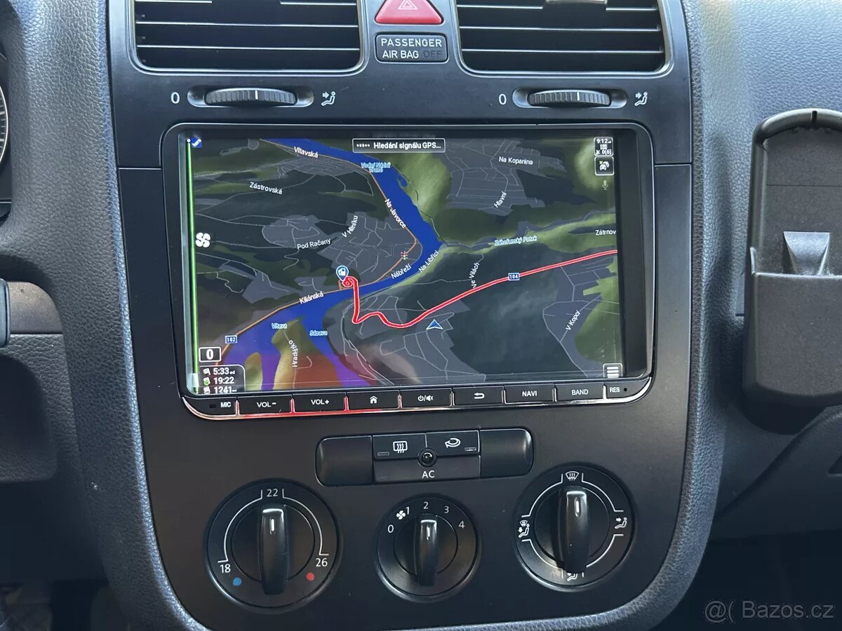 Volkswagen Golf V Combi 1.9 TDI 77kW Navi Tažné ALU R17 2009 - 19