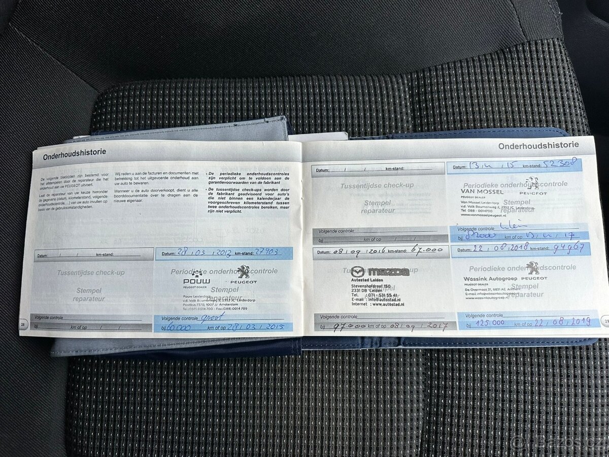 Peugeot 5008, 1.6 115 kW PANORAMA - 19