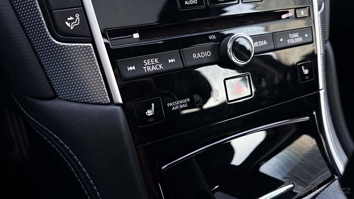 Infiniti Q50 S 3.5 V6, 225kw, 360°, BOSE, 2 sady kol - SLEVA - 19