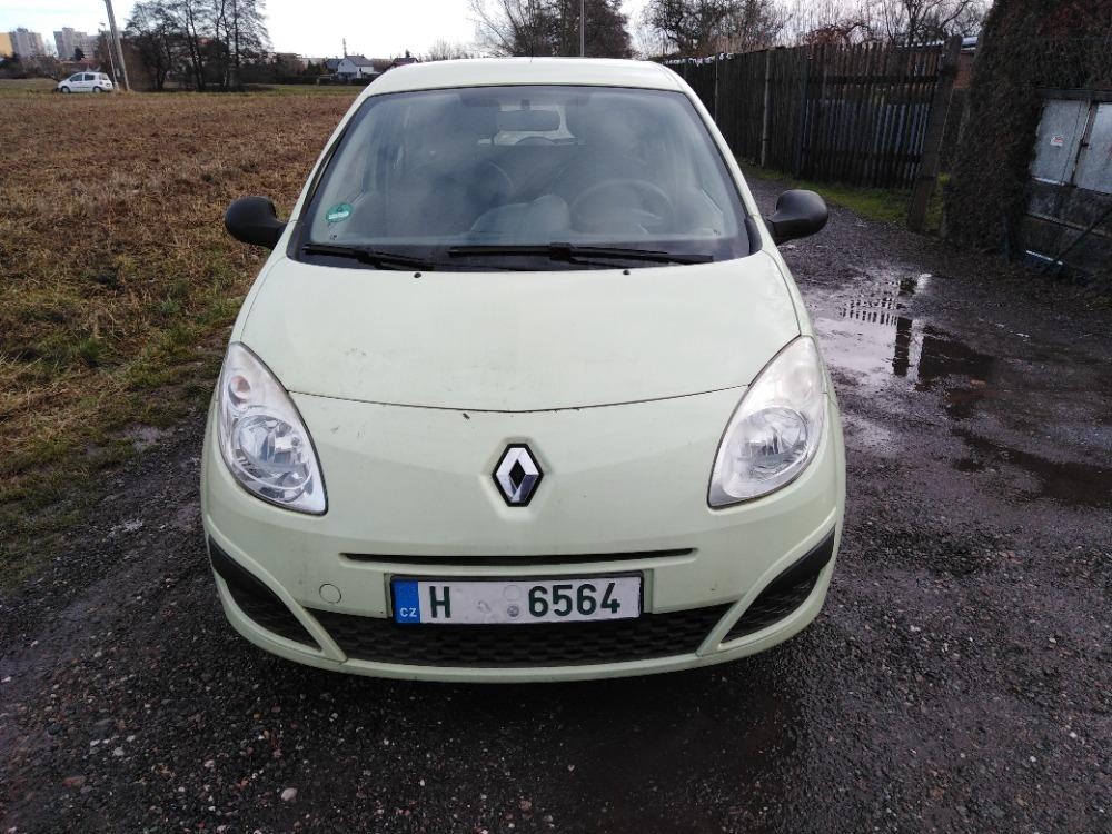 RENAULT TWINGO 1,2i RV 2009 NAJ 119,KLIMA,ZA 39000 KČ - 19