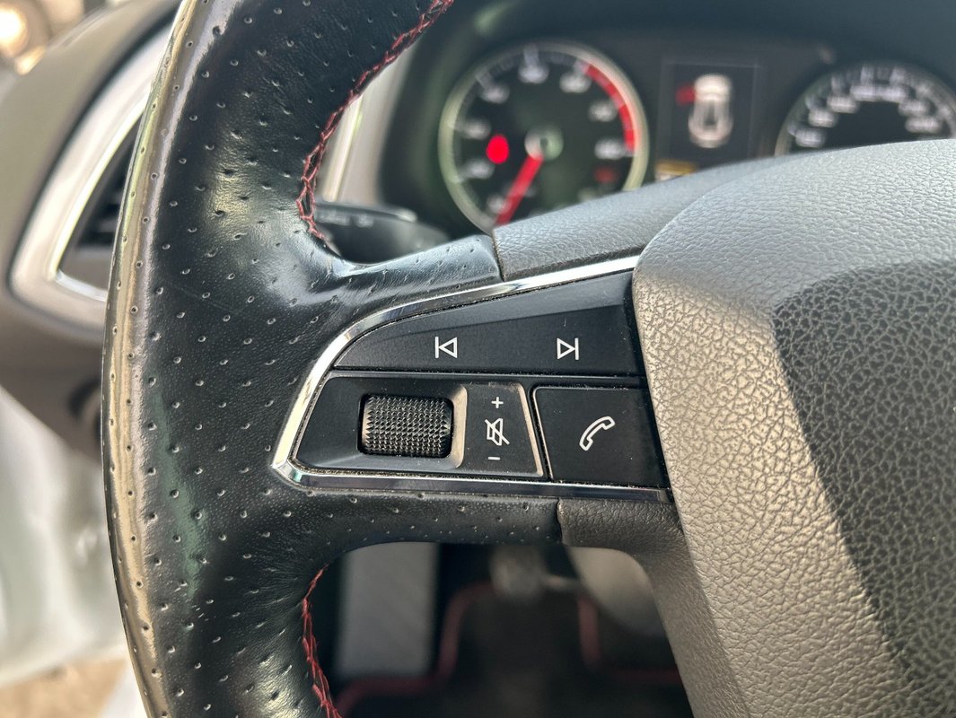 Seat Leon FR 1.4 TSI 110kw 2016 - REZERVACE - 19