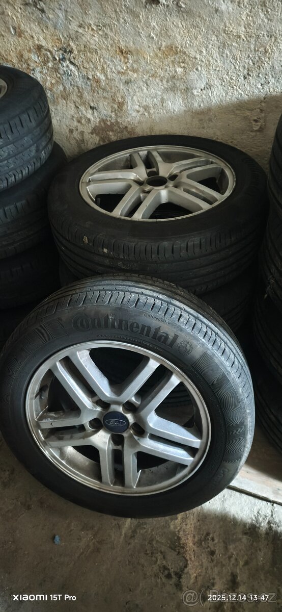 Ford C-MAX 1.6 benzín - 19