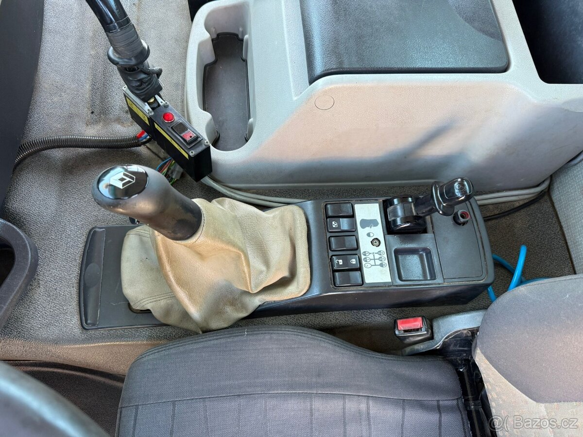 Renault Premium LANDER 6x4 320DXi NOSIČ KONTEJNERŮ - 19