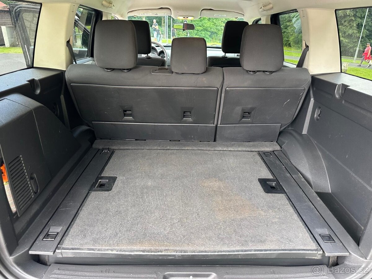 Dodge Nitro 2,8 CRDi 130 kW 4x4 - 19