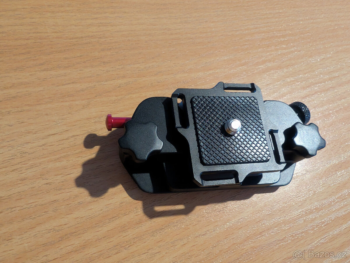 prodám Nikon D5300 s dalším vybavením - 19