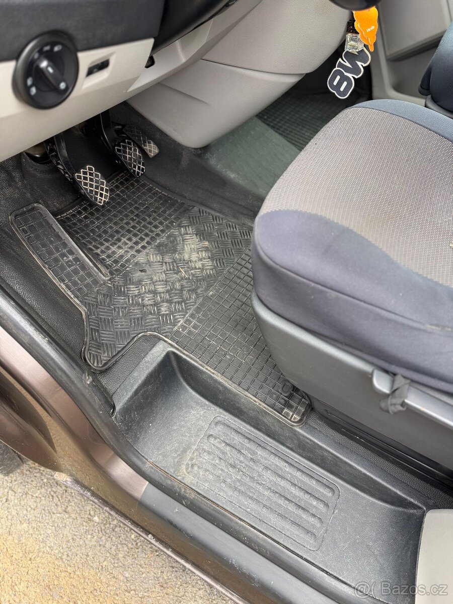 VW TRANSPORTER T6 Long 1 majitel 2017 - 19