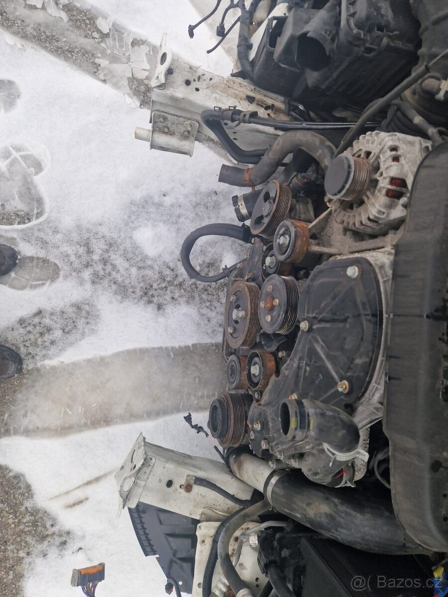 Hyundai H1 H-1 STAREX 2.5 CRDi VGT Tour A/T, POJAZDNE, DPH - 19