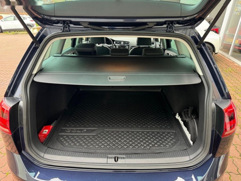 Volkswagen Golf,Variant 2.0TDI Highline - 19