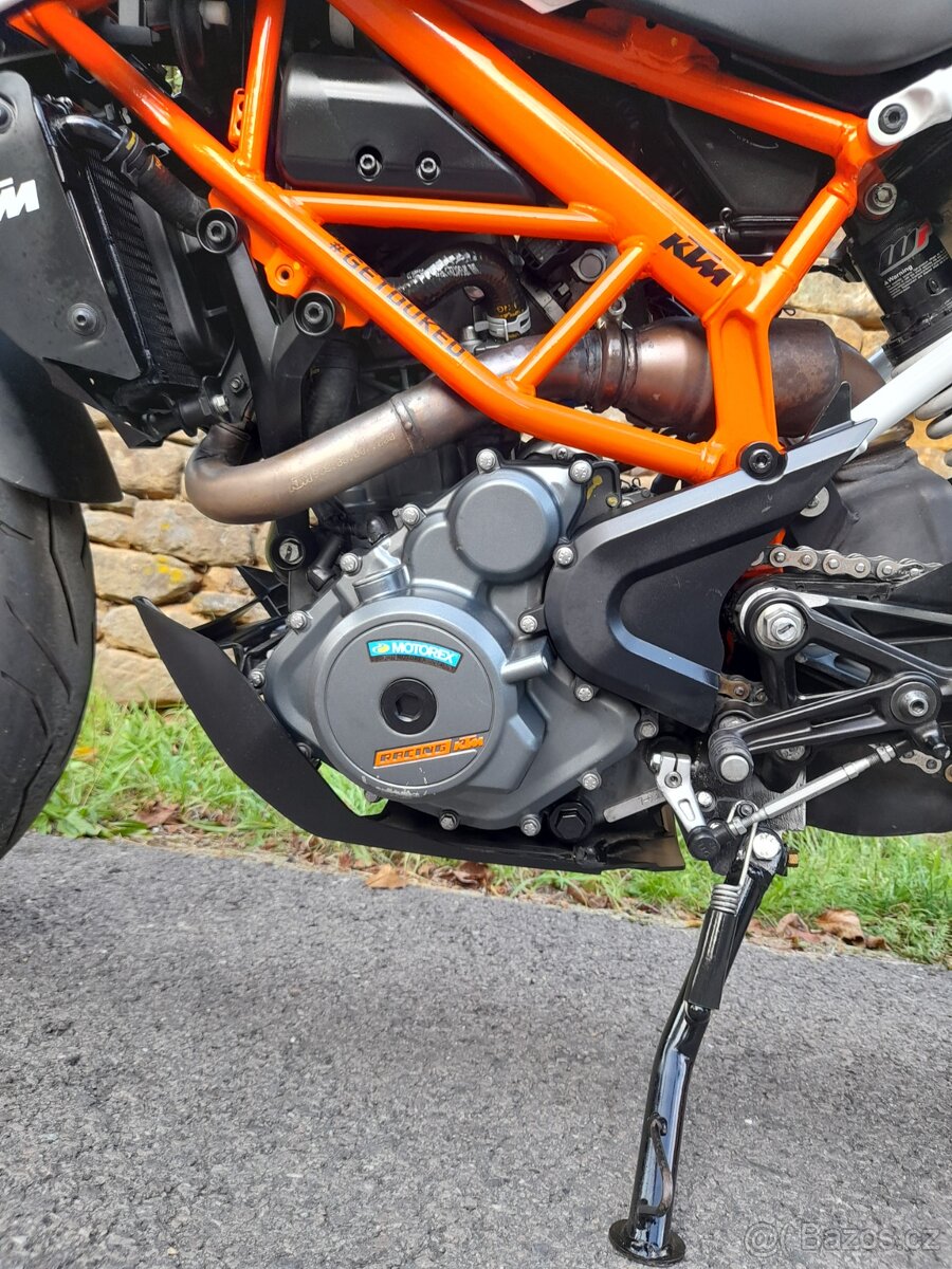 KTM 390 Duke - 19
