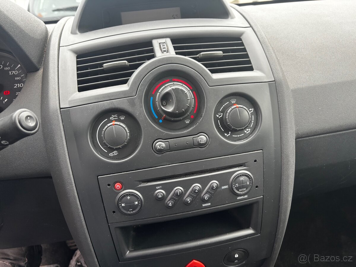 Renault Megane ll 1,5 dci panorama - 19