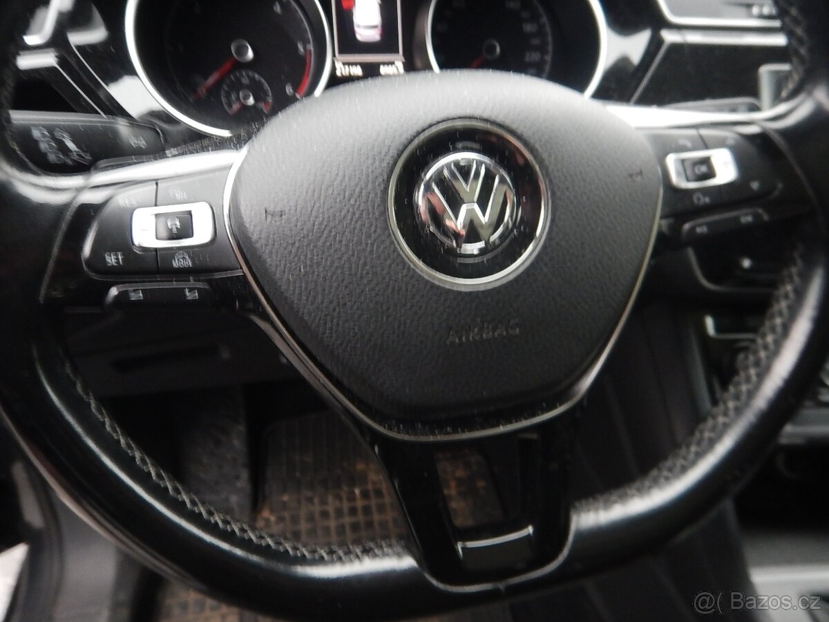VW Touran 1.6 TDI, DSG, DIGIKLIMA - 19
