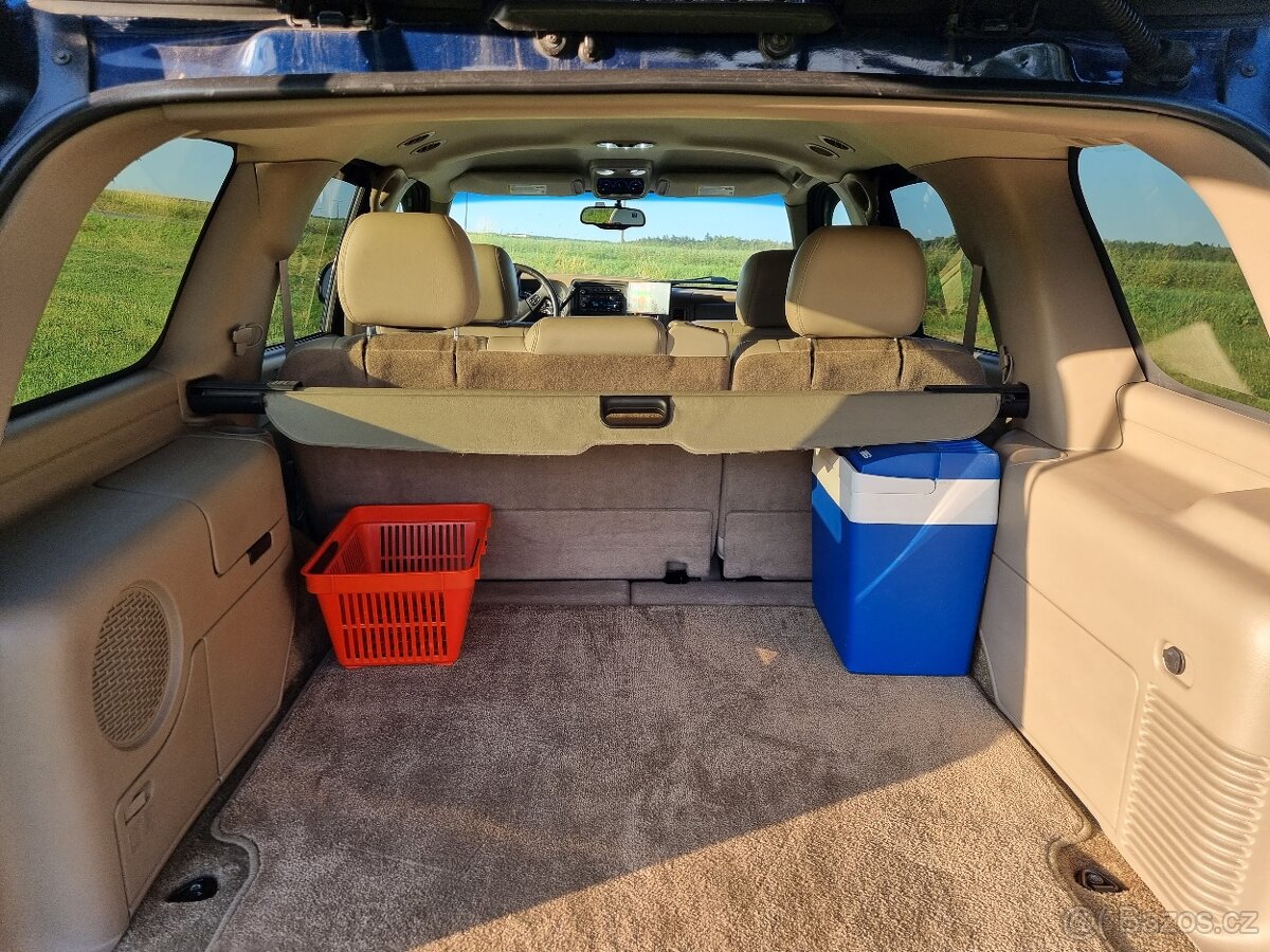 Chevrolet , Tahoe GMC - 19