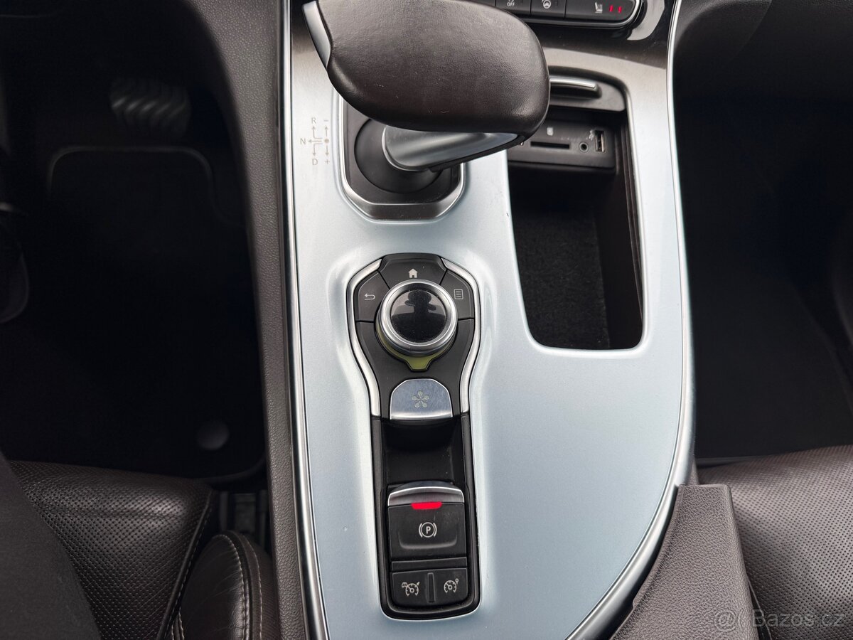 Renault Espace, 1.6dCi, 118kw Původ ČR závada 7 míst - 19