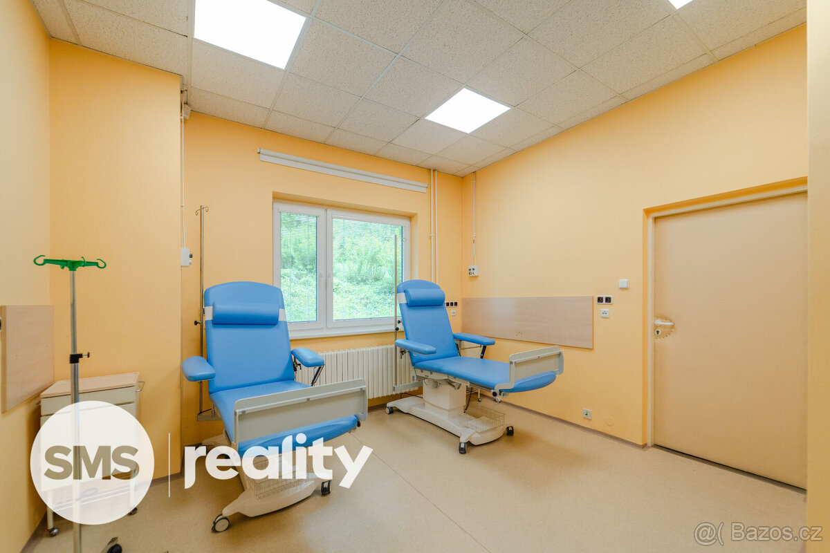 Prodej kompletně zařízené a zkolaudované ordinace - připrave - 19