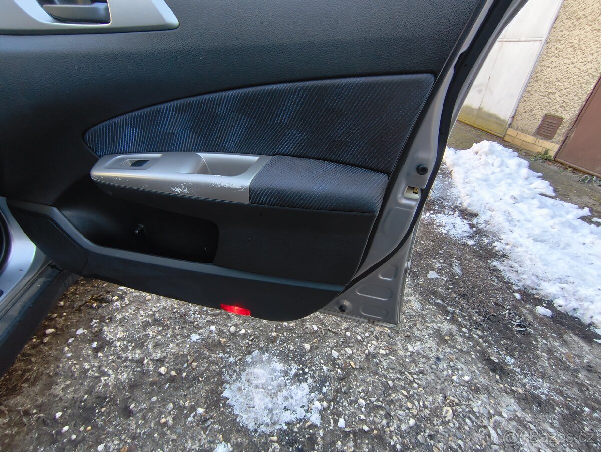 Subaru forester 2.0 benzin,LPG,rv.2008,4x4,stk12/27 - 19