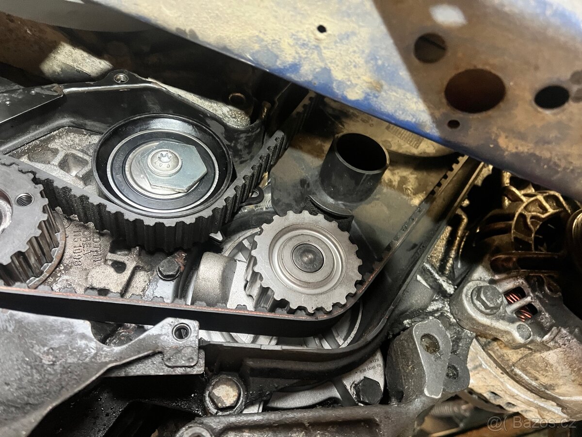 Vw transporter t4 long 2.5 tdi 75 kw 3/2003 - 19