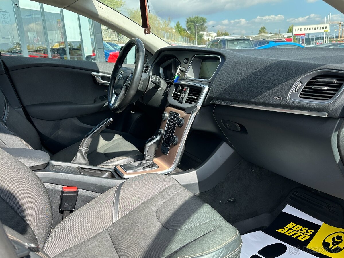 Volvo V60 2016 - 19