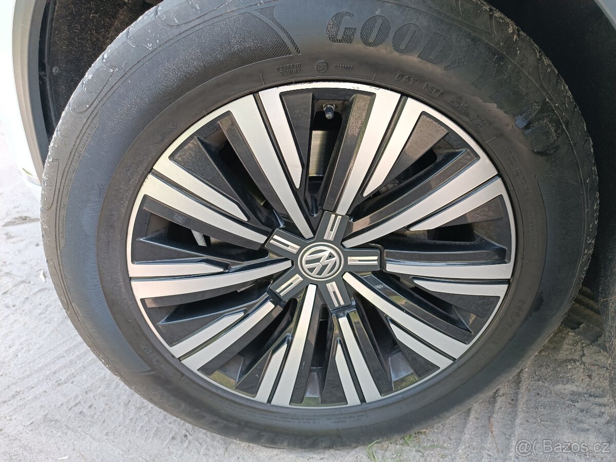 Volkswagen Touareg 3.0 TDi 210kw - 19