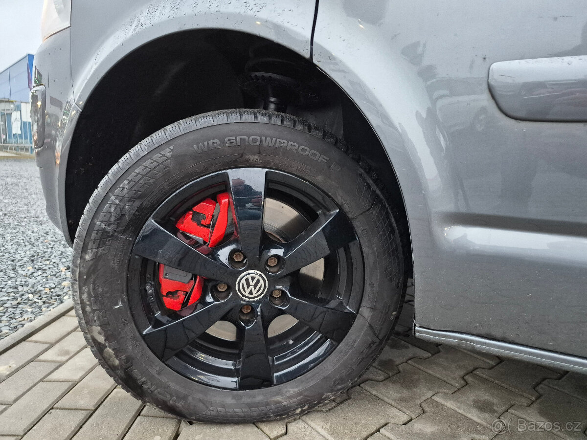 VW Multivan 2,0 TDI/DSG/4x4/1. MAJITELKA/TAŽNÉ ZAŘ./2015/ - 19