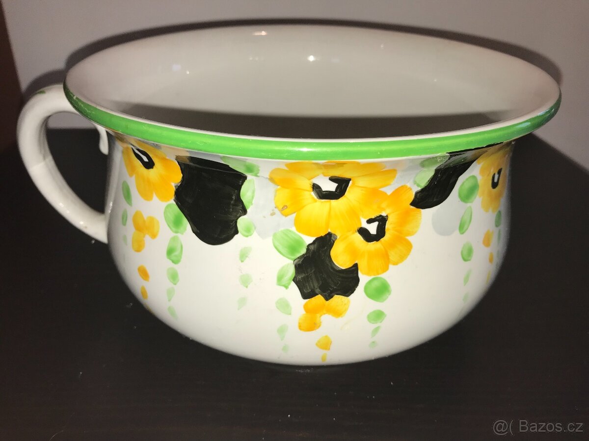 Sběratel nabízí staré porcelánové nočníky - 19