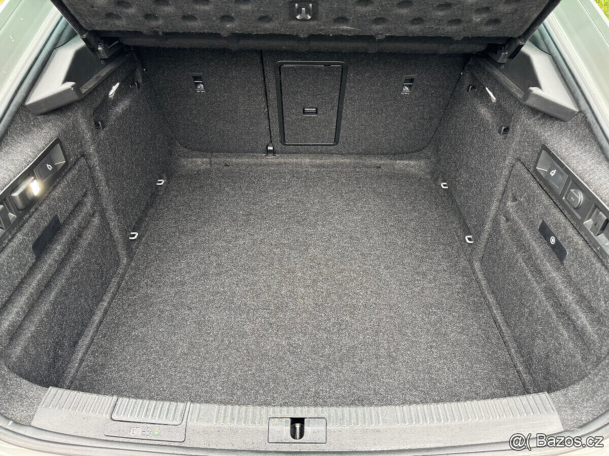 SUPERB 2.0TDI 110kW SPORTLINE ACC NAVI LED KAMERA ČR DPH - 19