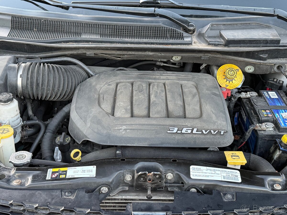 Dodge Grand Caravan - 19