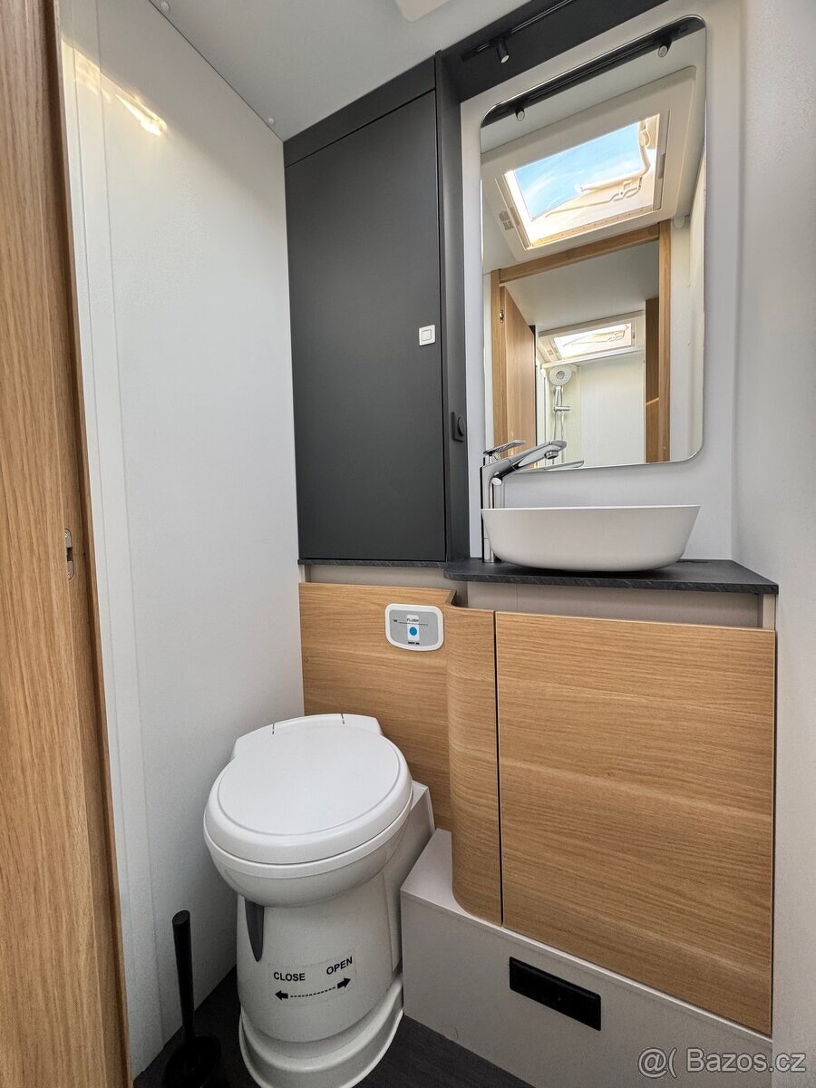 Adria,2023,140ps,klima,tempo,remis,garaz,5osob,CR,super - 19