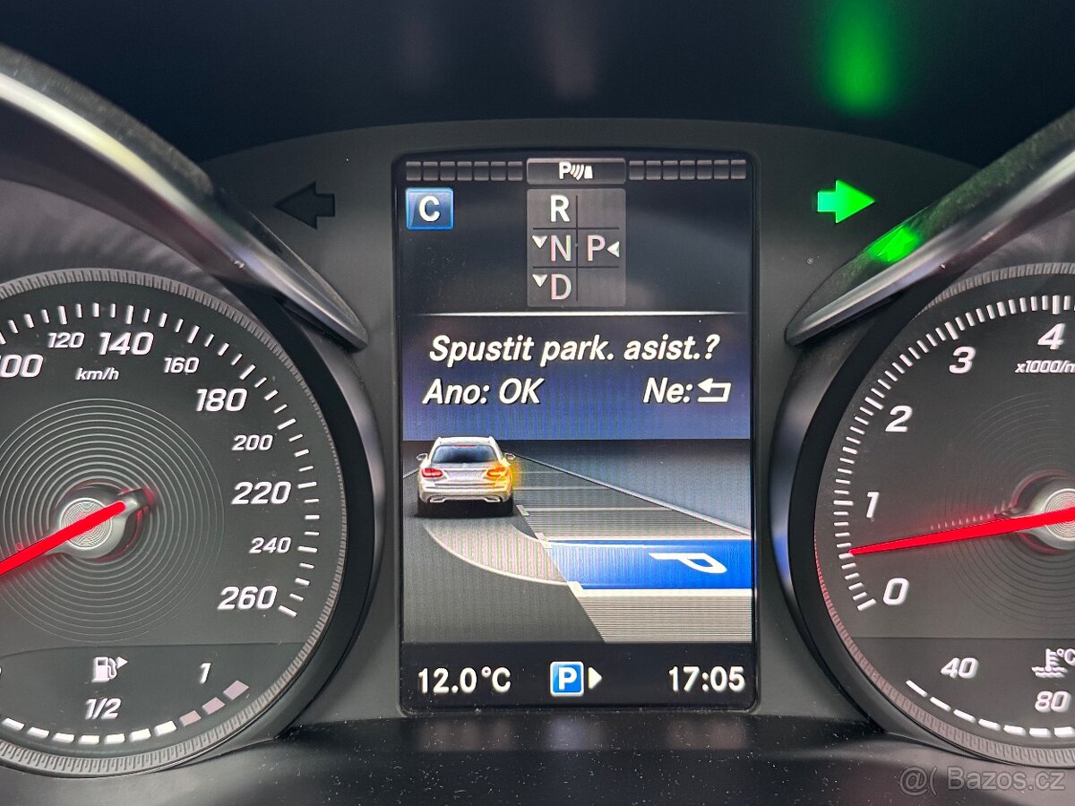 Mercedes Benz C400 4MATIC PANORAMA DESIGNO - 19