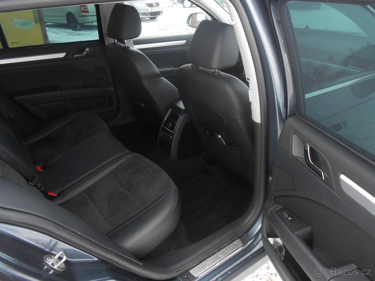 Škoda Superb 2.0 TDi 4x4 125Kw Scout - 19