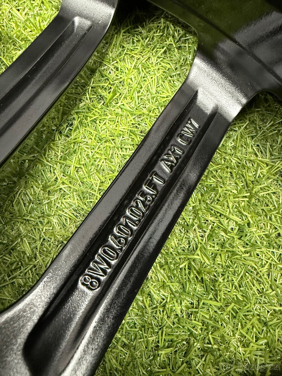 AUDI RS5/RS4 - ORIGINÁLNÍ SADA R20 - 19