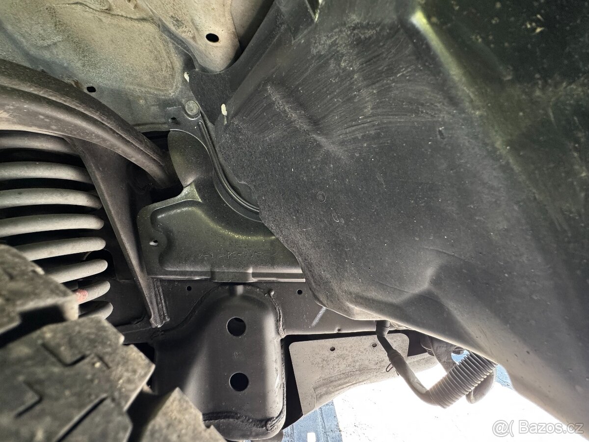 Toyota Land Cruiser 95 3,0 TDi 92kw 4x4 dovoz Taliansko - 19