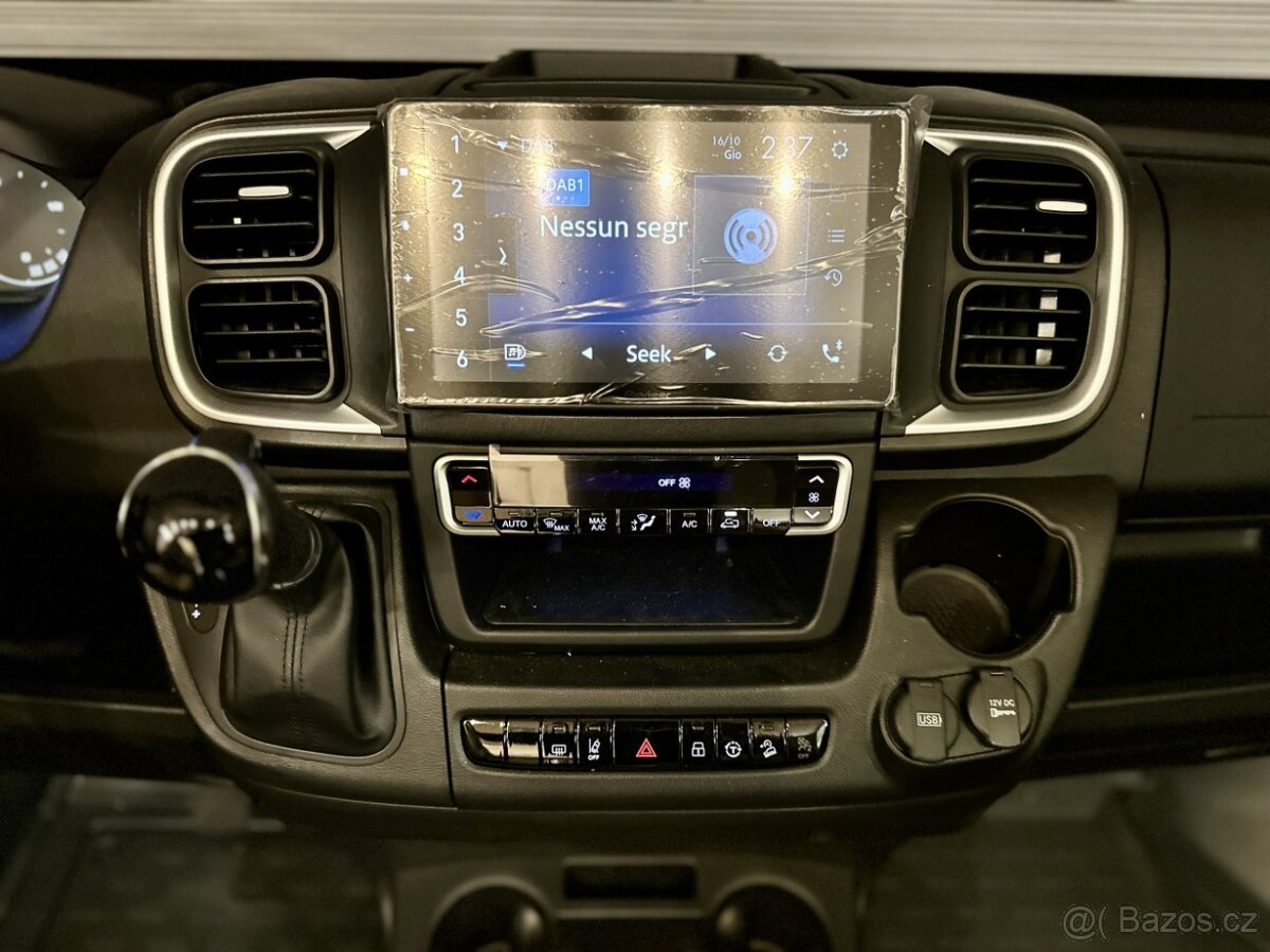 EURA MOBIL VAN 635 EB - 19