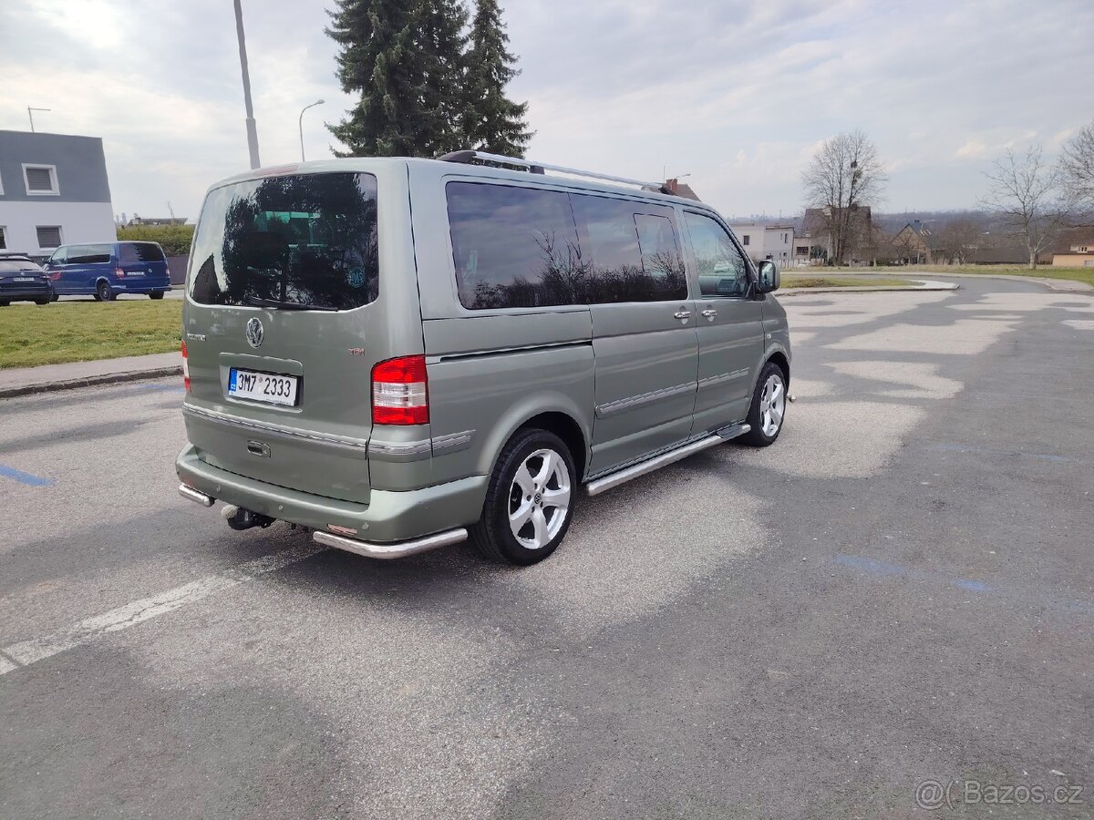Volkswagen Multivan - 19