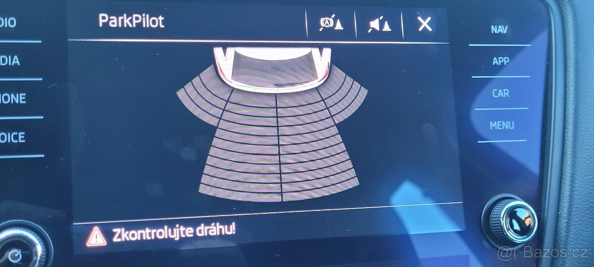 škoda Octavia 1,5TSi 110kw DSG 2020 facelift navi tažný - 19