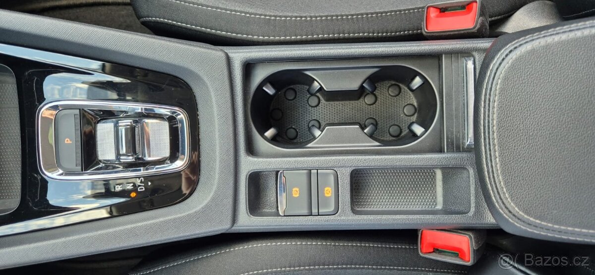 Škoda Octavia Combi 2.0 TDI STYLE First Edition - 19