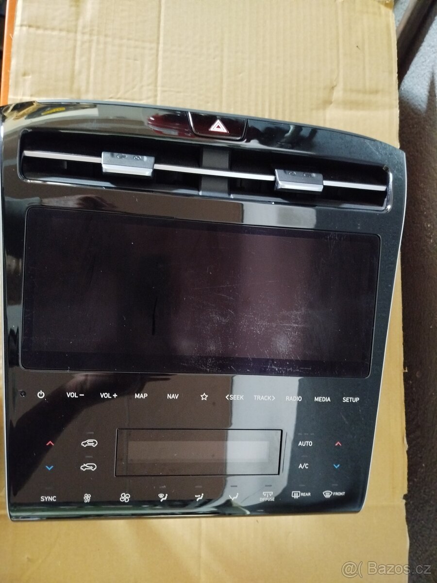 Rozprodam Hyundai tucson NX4 1,6tgdi 110kw - 19