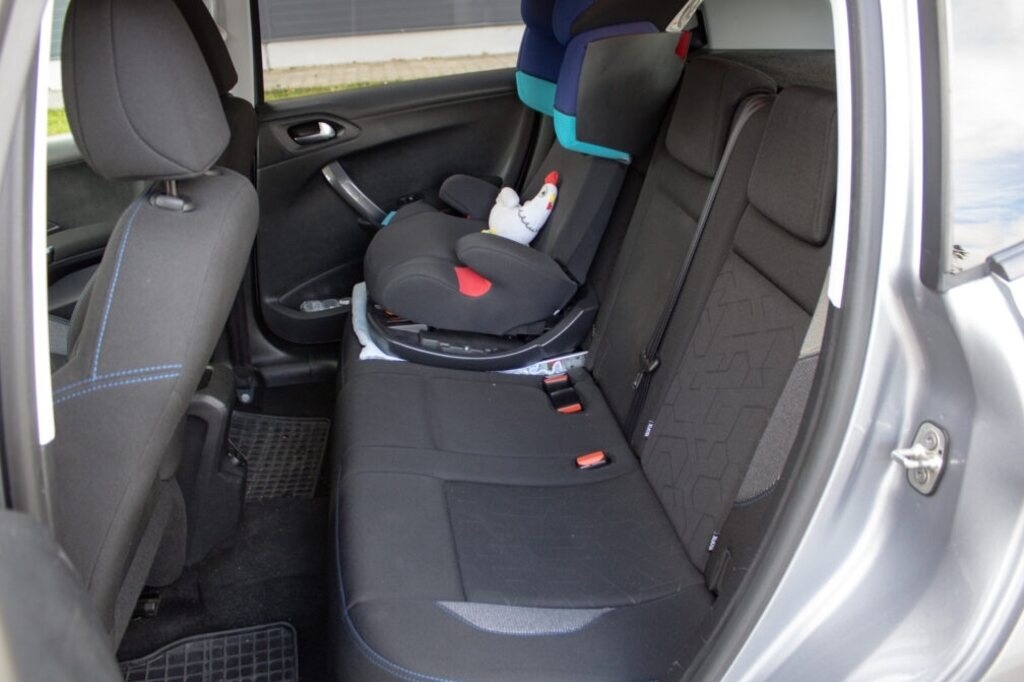 Peugeot 2008 1.2 PureTech Style - 19