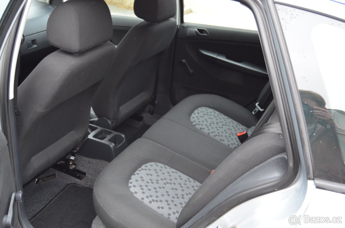 Škoda Fabia 1.4 16 V combi 2008 - 19