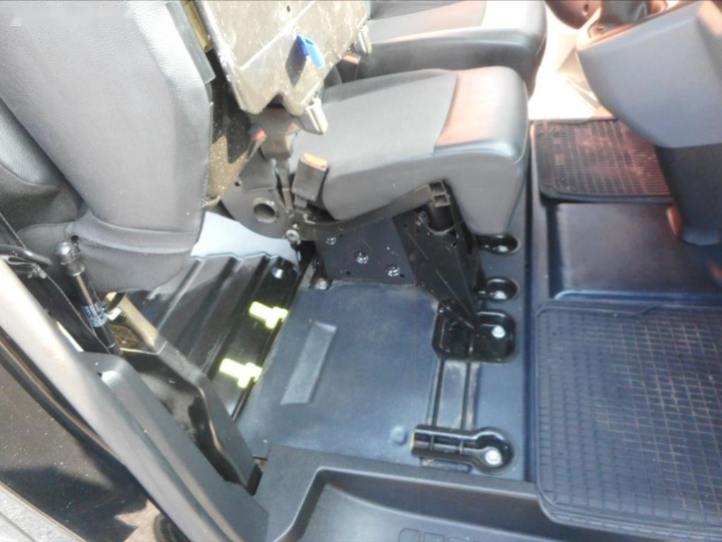 Opel Vivaro,2,0 CDTi - 19