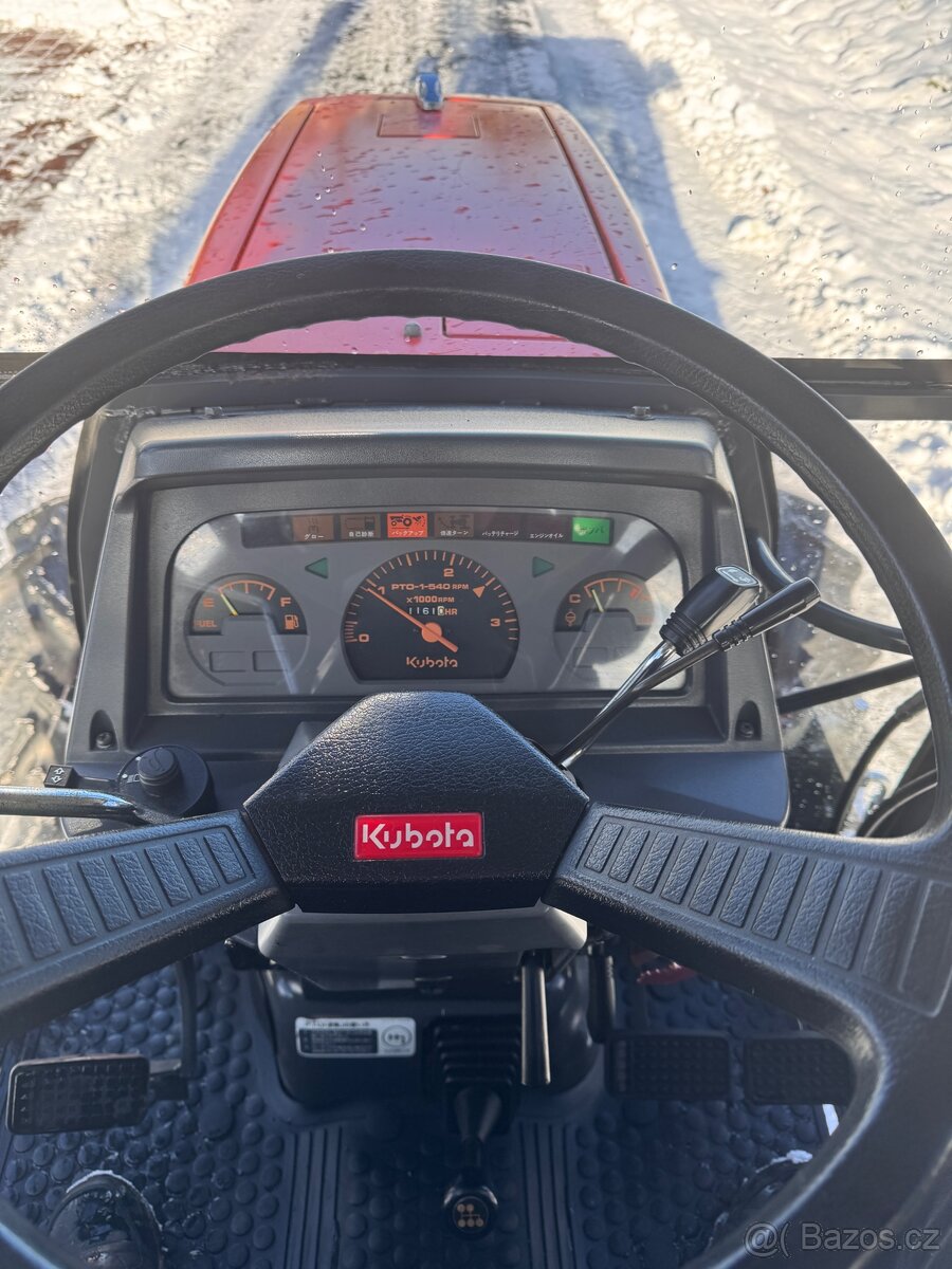 MALOTRAKTOR KUBOTA GL 25 + zimní výbava - 19