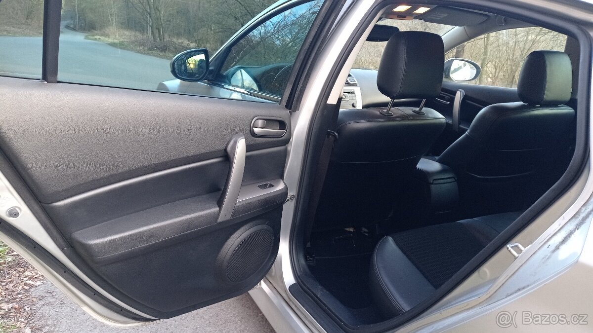 Prodám Mazda 6, 2.0 103kW, diesel, r.v. 2008 - 19