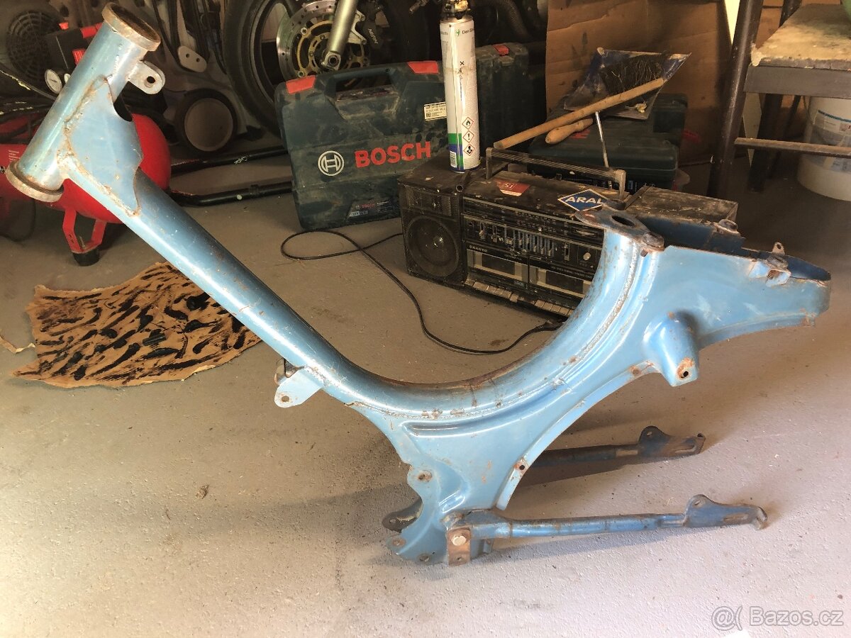 Náhradní díly stadion a ČZ - 19