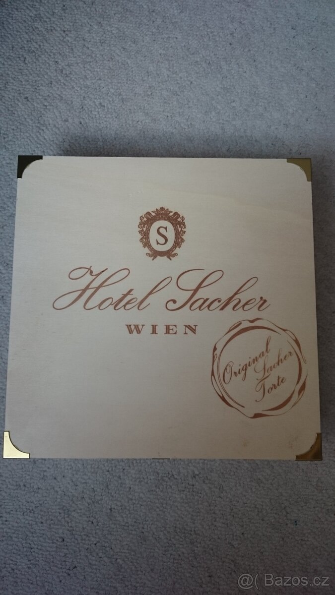 Vánoční ubrusy, baňky, svíčky, svícny,... - retro. - 19