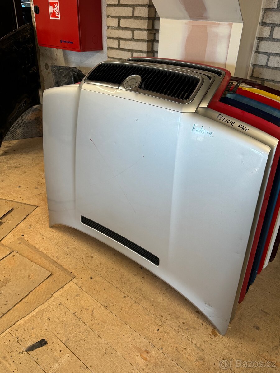 Škoda Felicia, kapota - 19