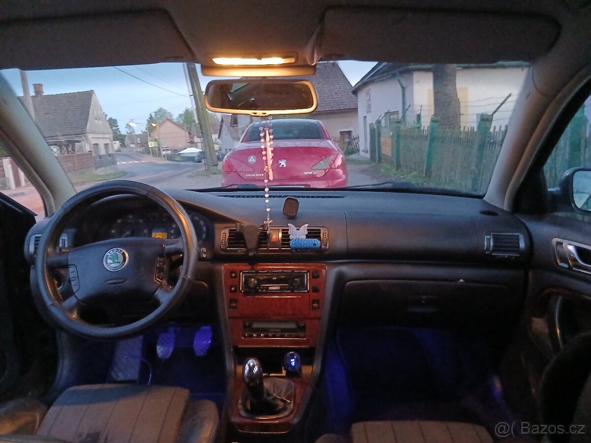 Škoda superb - 19