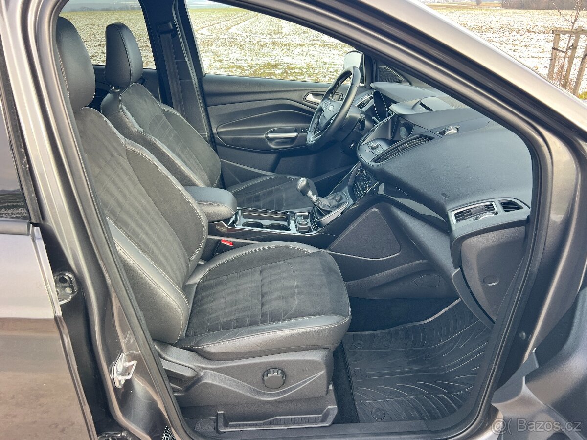 ► FORD KUGA 2.0TDI 110KW 4x4 AWD ST LINE LED-PANO-KAMERA 18 - 19